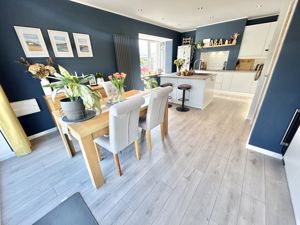 Photo 7- click for photo gallery